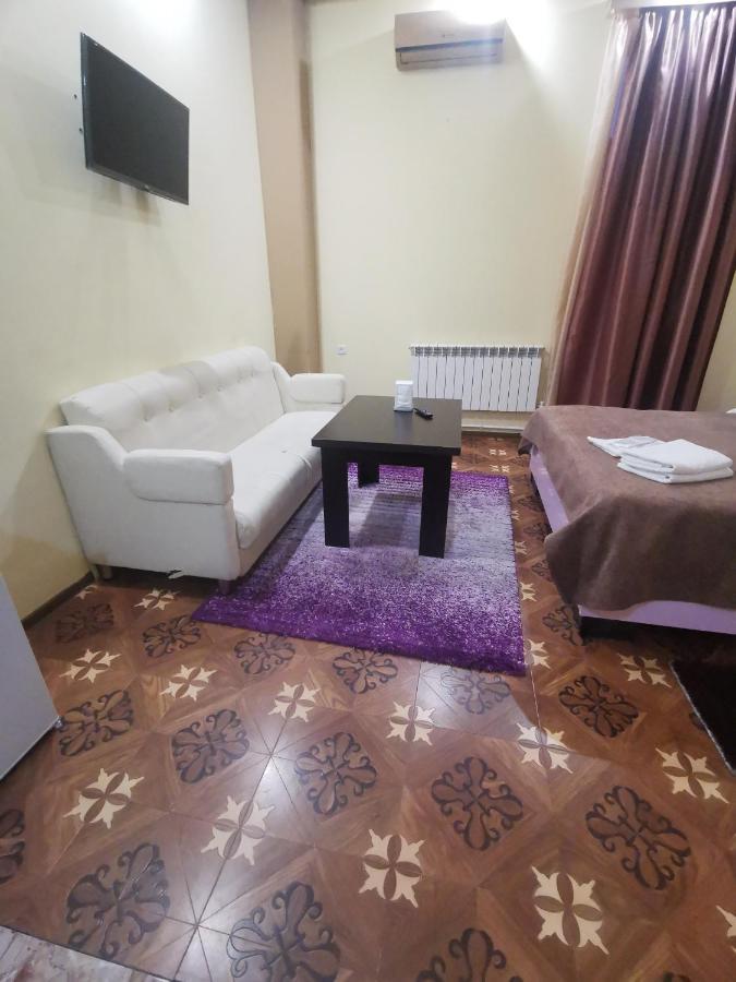 Narek+ Hotel Arrinj ภายนอก รูปภาพ