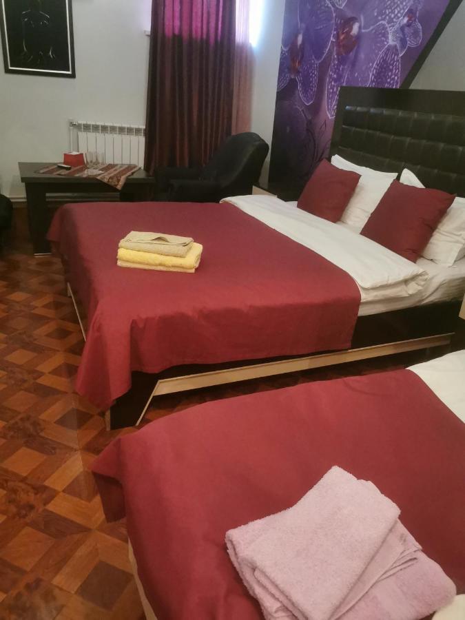 Narek+ Hotel Arrinj ภายนอก รูปภาพ