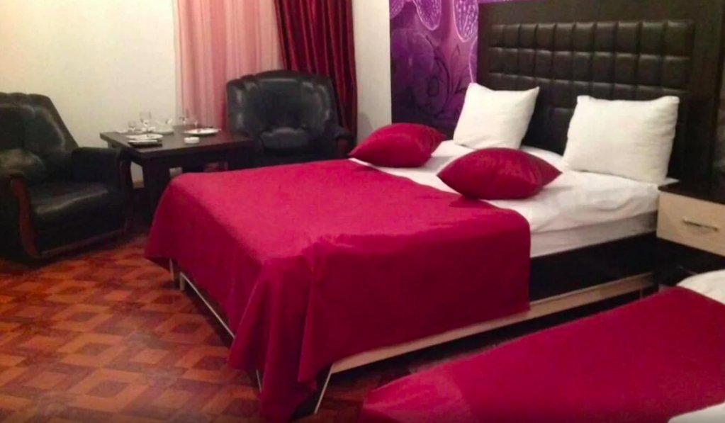 Narek+ Hotel Arrinj ภายนอก รูปภาพ
