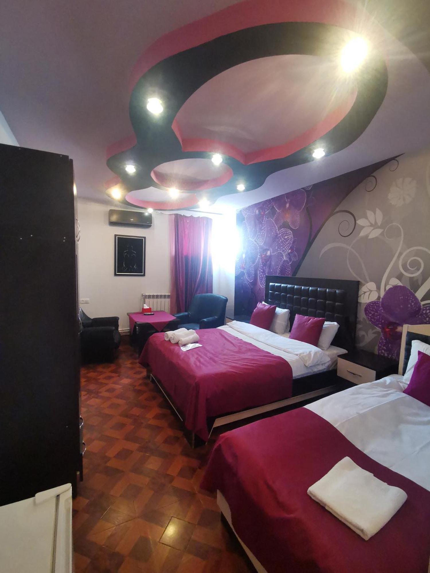 Narek+ Hotel Arrinj ภายนอก รูปภาพ